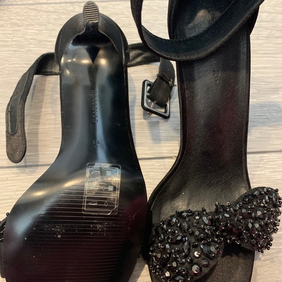 High heels - Picture 2 of 6